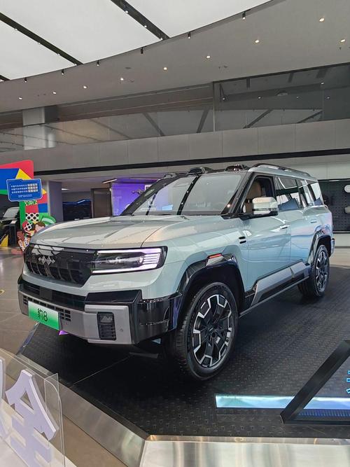 广州4比亚迪方程豹硬派越野的爆款，英菲尼迪35周年与你共成长