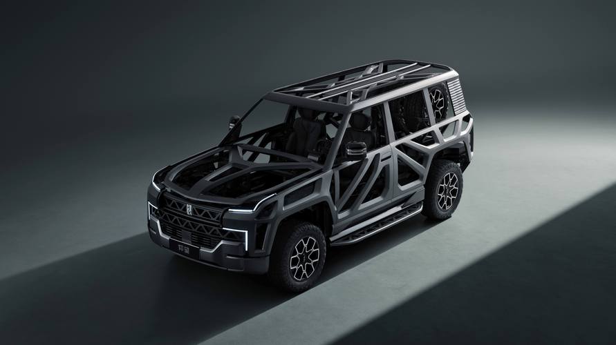 广州4仰望U8硬派越野的科技魅力，国能汽车对传统燃油车市场的冲击